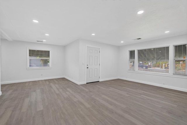 1808 West Ln, Stockton, CA 95205
