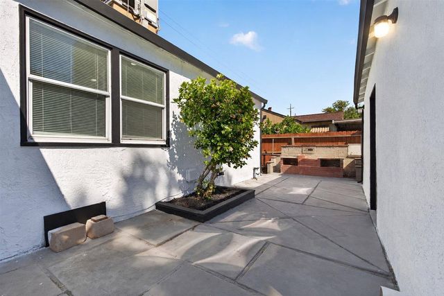 1808 West Ln, Stockton, CA 95205