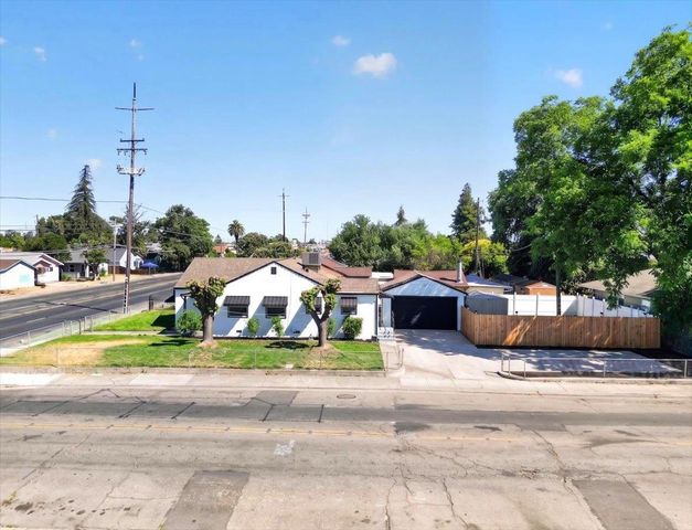 1808 West Ln, Stockton, CA 95205