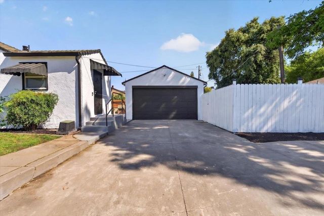 1808 West Ln, Stockton, CA 95205