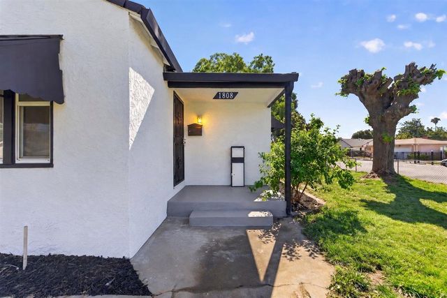 1808 West Ln, Stockton, CA 95205