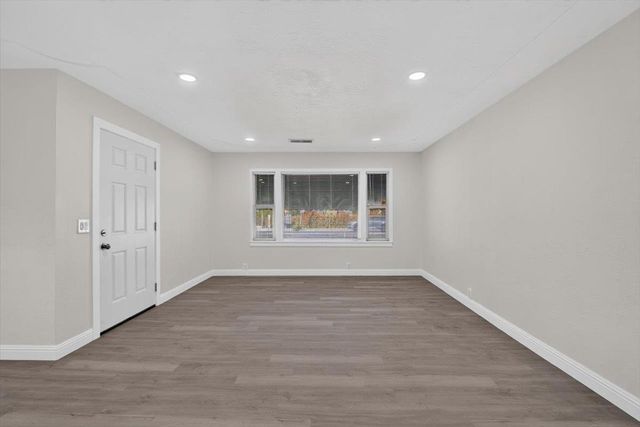 1808 West Ln, Stockton, CA 95205