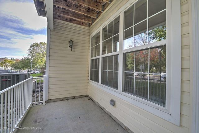 363 Saint Andrews Place, Manalapan, NJ 07726