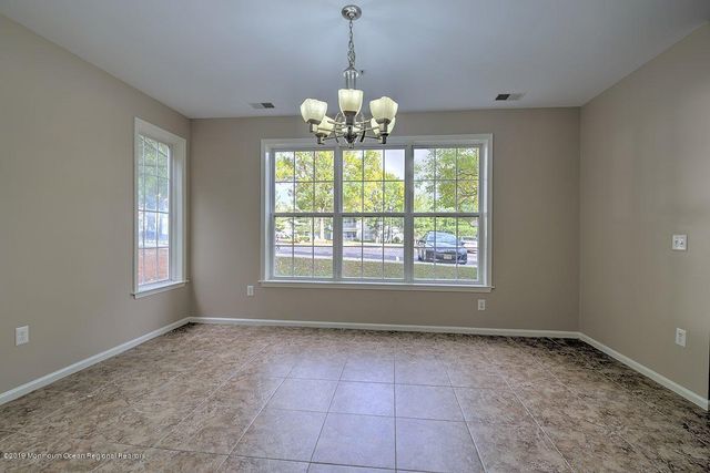 363 Saint Andrews Place, Manalapan, NJ 07726