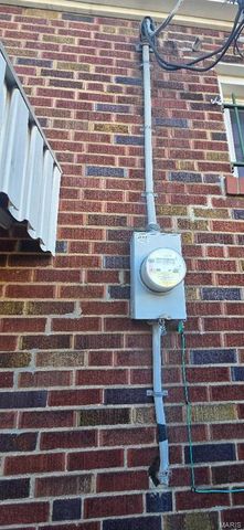 4739 Bessie Court, St Louis, MO 63115