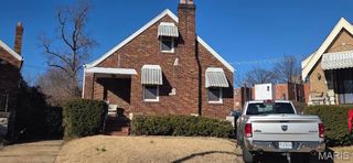 4739 Bessie Court, St Louis, MO 63115