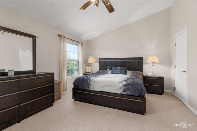 3S054 Timber Drive, Warrenville, IL 60555