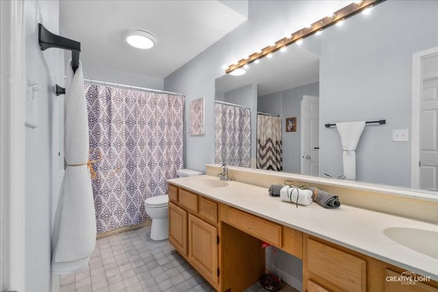 3S054 Timber Drive, Warrenville, IL 60555