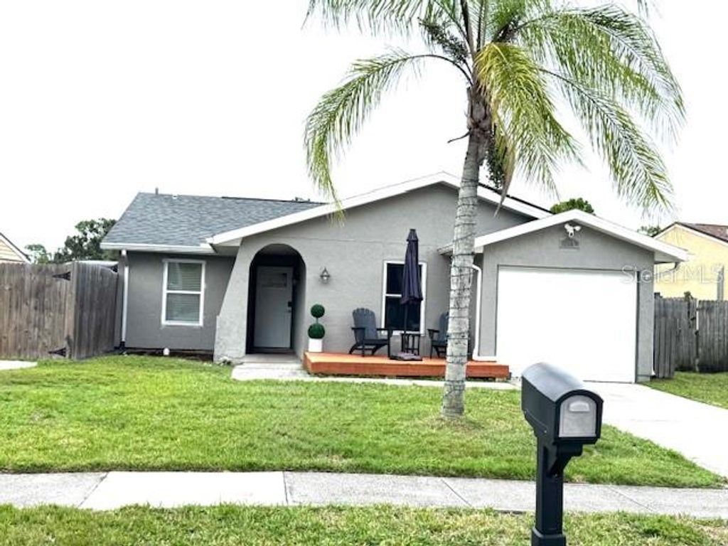 215 CEDAR KEY COURT, Oldsmar, FL 34677