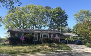 608 ROBERTS DR NW, Vienna, VA 22180