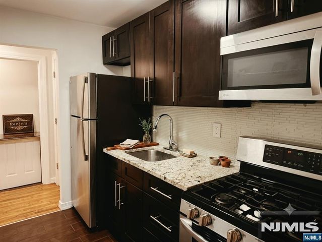 216 Washington Drive 216, Ramsey, NJ 07446