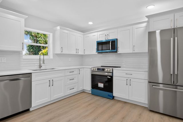 200 SW 29th Avenue, Delray Beach, FL 33445