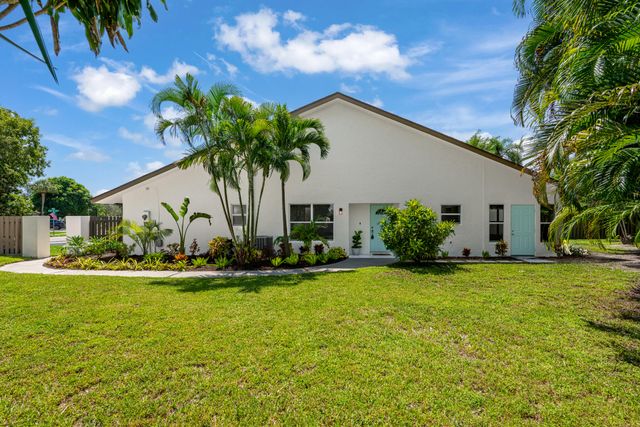 200 SW 29th Avenue, Delray Beach, FL 33445