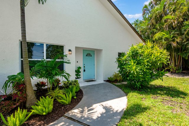 200 SW 29th Avenue, Delray Beach, FL 33445
