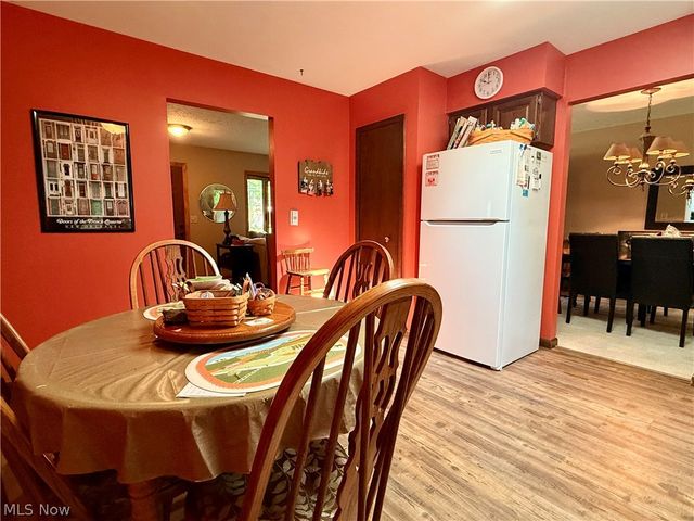 853 Alameda Avenue, Sheffield Lake, OH 44054