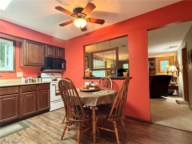 853 Alameda Avenue, Sheffield Lake, OH 44054