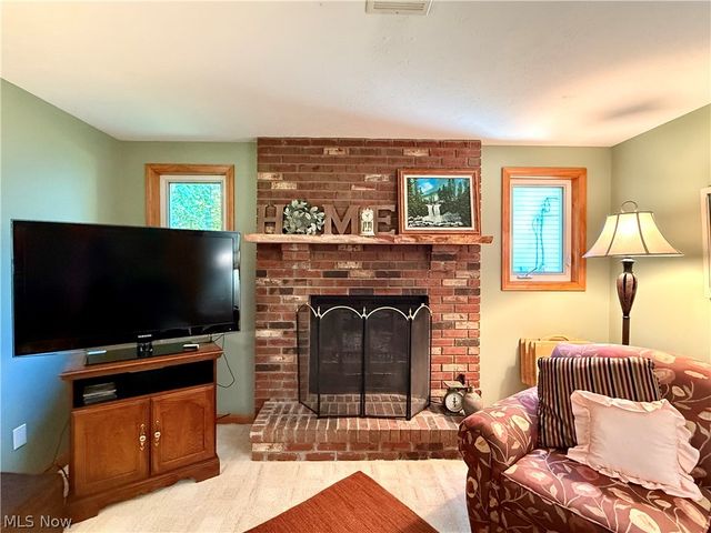 853 Alameda Avenue, Sheffield Lake, OH 44054