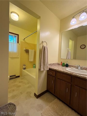 853 Alameda Avenue, Sheffield Lake, OH 44054