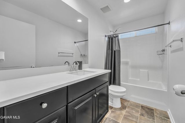 38218 Chapelle Street, Palmdale, CA 93552