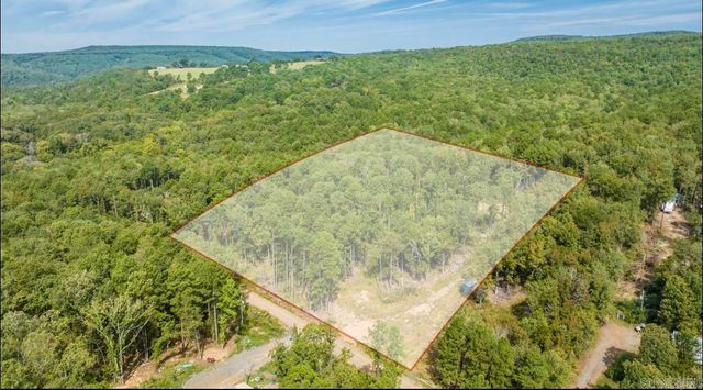 000 Pebble Drive, Clinton, AR 72031