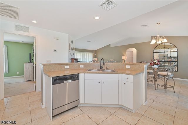 3230 NW 3rd PL, Cape Coral, FL 33993