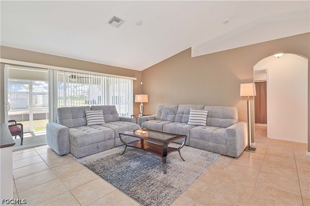 3230 NW 3rd PL, Cape Coral, FL 33993