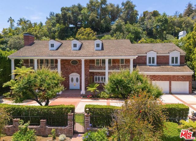 1255 Benedict Canyon Drive, Beverly Hills, CA 90210