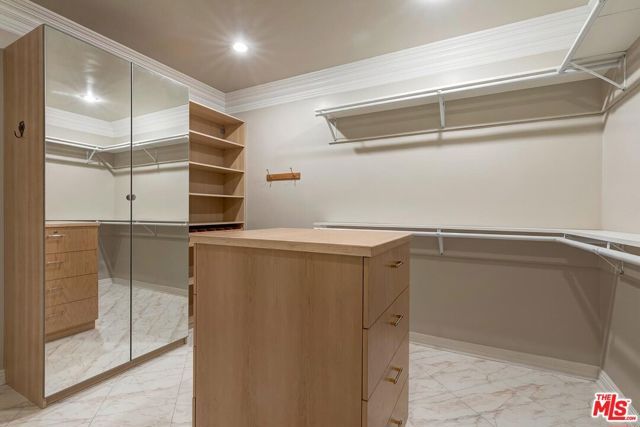 1255 Benedict Canyon Drive, Beverly Hills, CA 90210