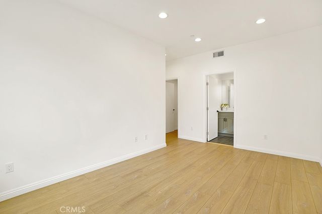 5729 Willow Crest Avenue 5729, North Hollywood, CA 91601