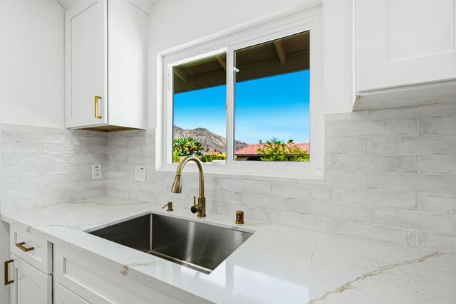 77777 Calle Arroba, La Quinta, CA 92253