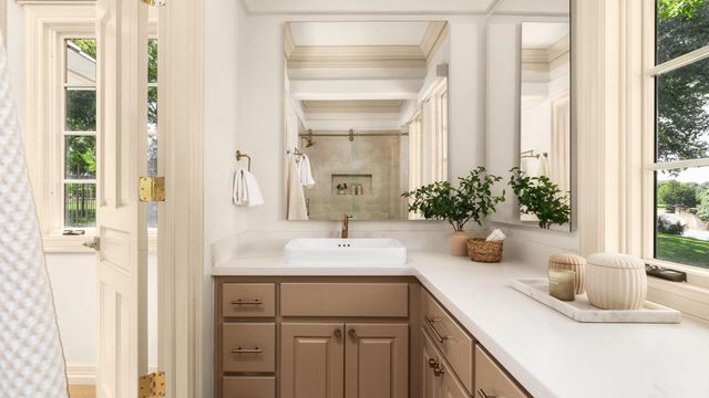 2036 Wimberly LN, Austin, TX 78735