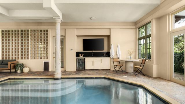 2036 Wimberly LN, Austin, TX 78735