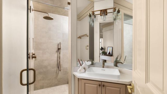 2036 Wimberly LN, Austin, TX 78735