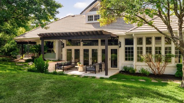 2036 Wimberly LN, Austin, TX 78735