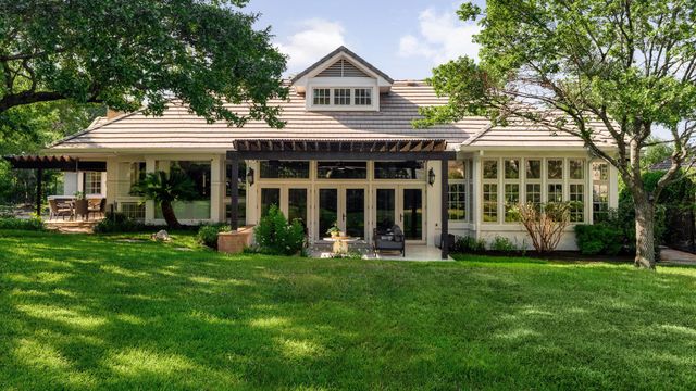 2036 Wimberly LN, Austin, TX 78735