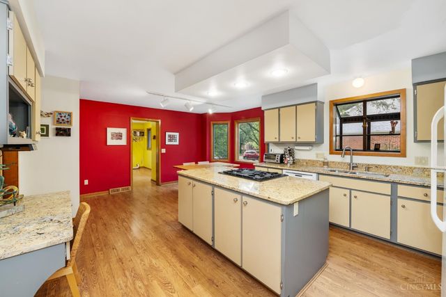 5700 Samstone Court, Blue Ash, OH 45242