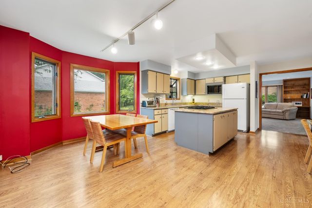 5700 Samstone Court, Blue Ash, OH 45242