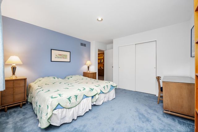 5700 Samstone Court, Blue Ash, OH 45242