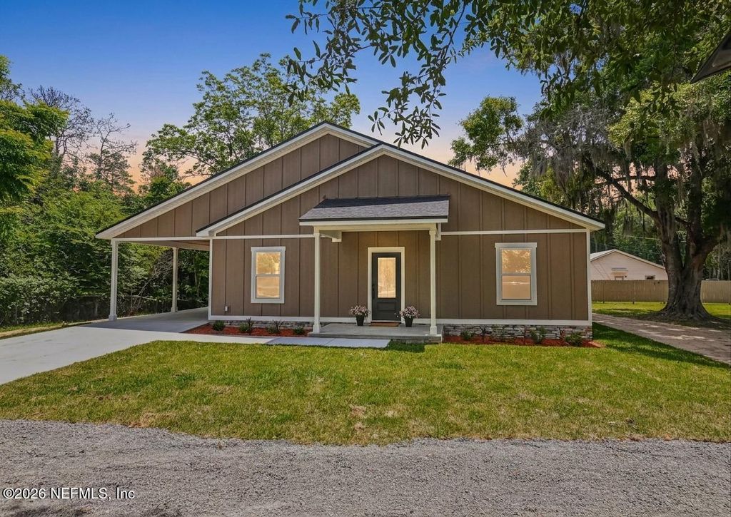 9765 S GLEN Avenue, Glen St. Mary, FL 32040
