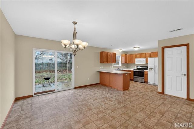 2025 Huntmaster Drive, Belleville, IL 62220