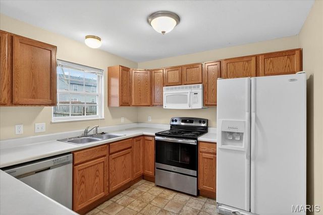 2025 Huntmaster Drive, Belleville, IL 62220