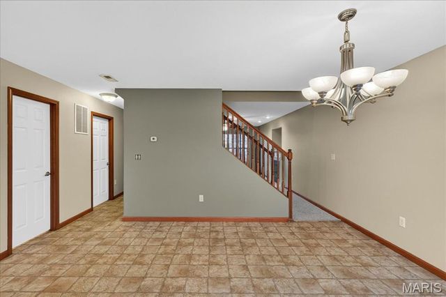 2025 Huntmaster Drive, Belleville, IL 62220