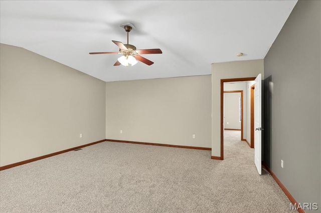 2025 Huntmaster Drive, Belleville, IL 62220