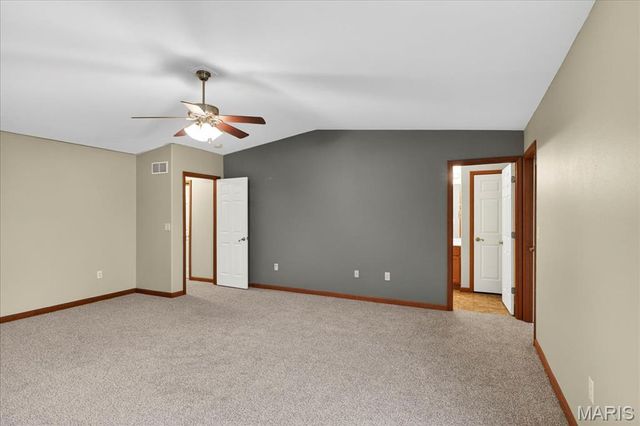 2025 Huntmaster Drive, Belleville, IL 62220