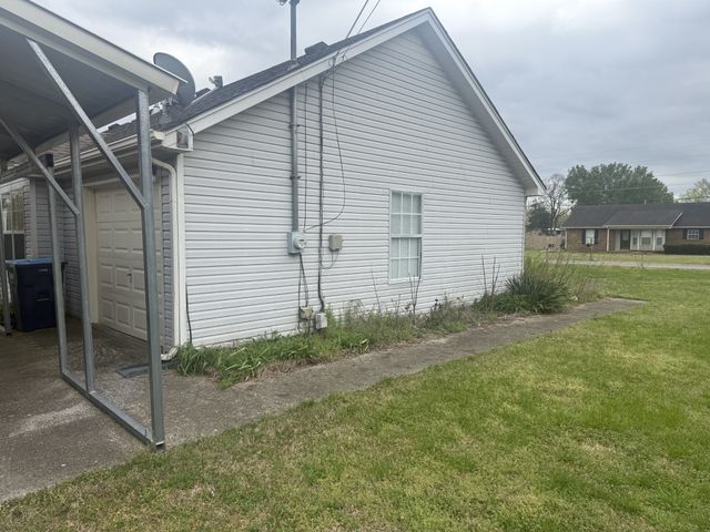 1001 Infinity Ct, Smyrna, TN 37167