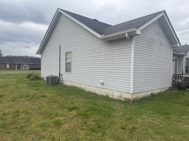 1001 Infinity Ct, Smyrna, TN 37167