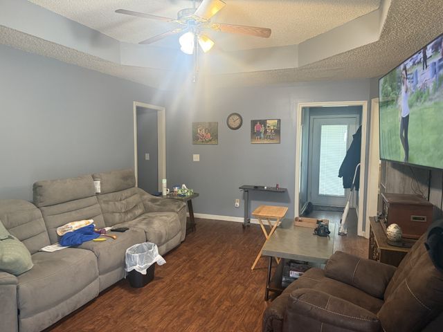 1001 Infinity Ct, Smyrna, TN 37167