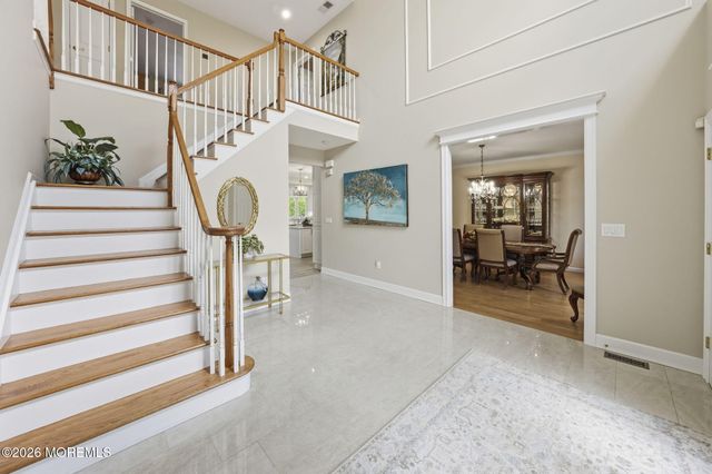 13 Bloomfield Road, Manalapan, NJ 07726