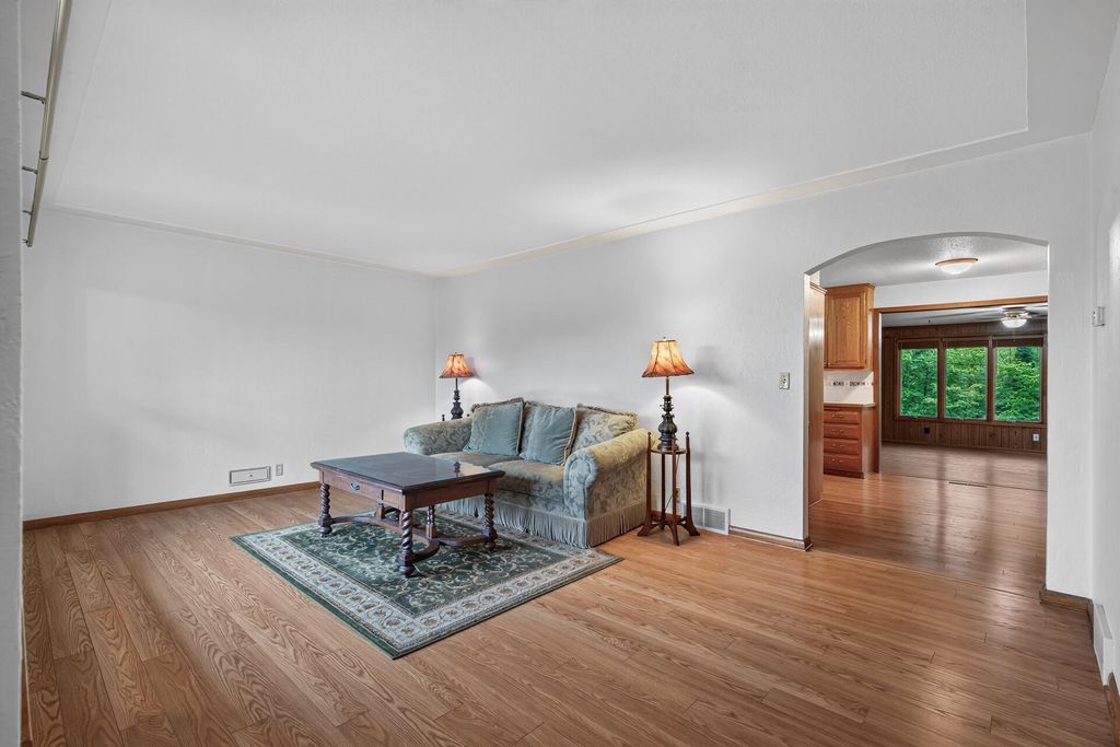 304 Territorial Street E, Watertown, MN 55388 — photo 4