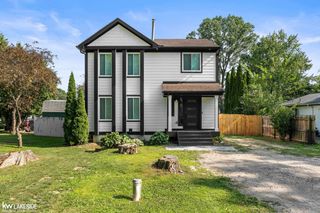 758 Miller Road, Orion Twp, MI 48362